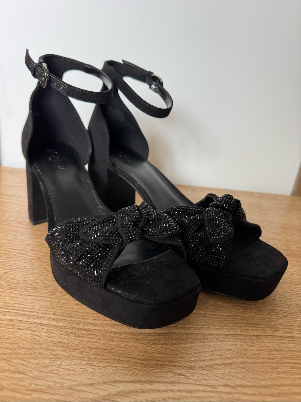 J. Crew Black Beaded Bow Platform Block Heels with Ankle Strap Size 7.5